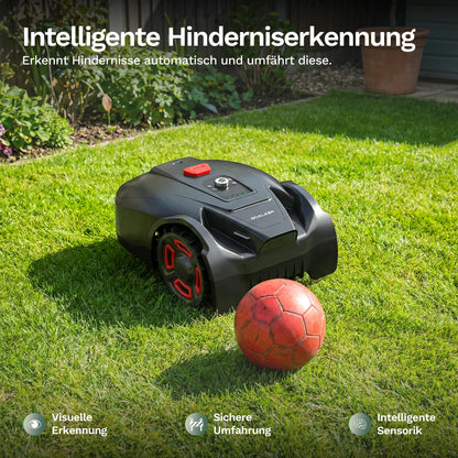 Goalker H3 Mähroboter mit Sensor- und Bedienfeld oben, nahe einem Ball